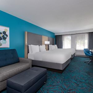 Premium Queen Room Two Queen Beds Disability Access